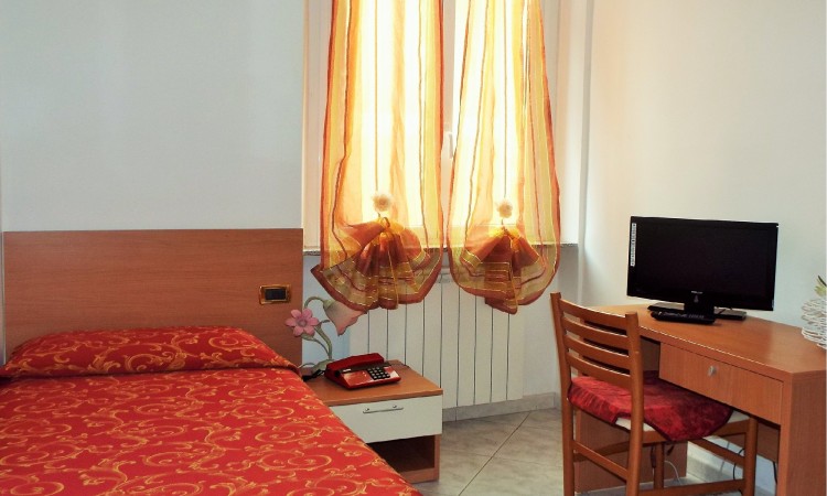 Solaro Ideale - Hotel Ideale Varazze - Albergo Tre Stelle con Camere Vista Mare In Liguria - Room Solaro Ideale
